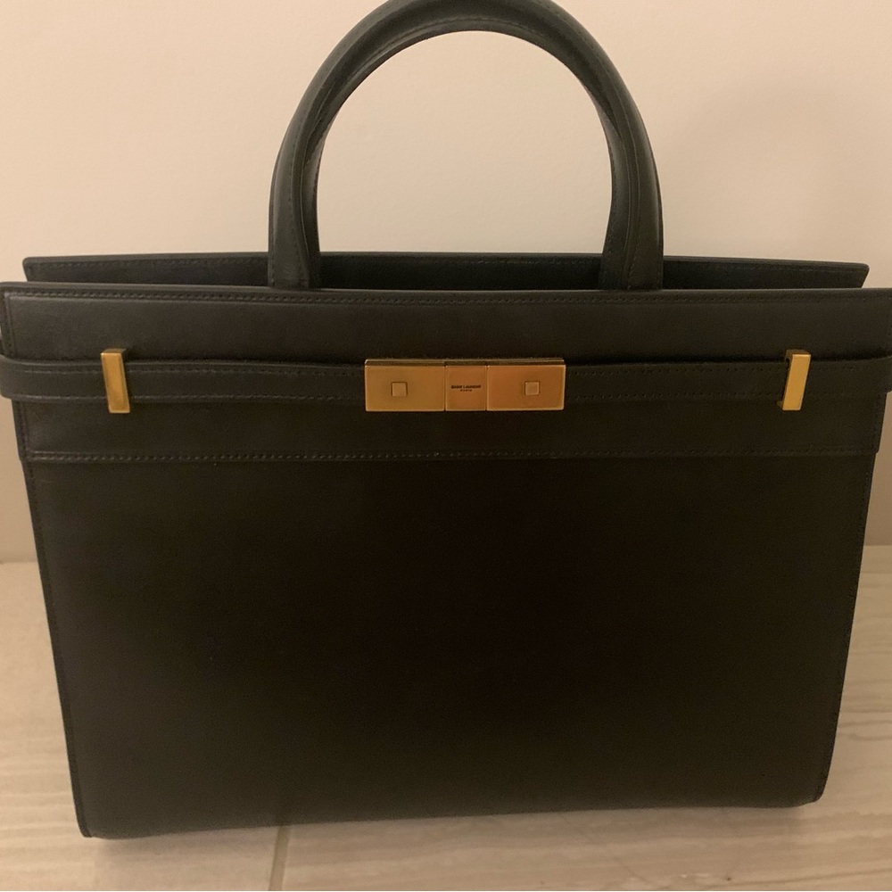 Saint Laurent Manhattan Small in Black